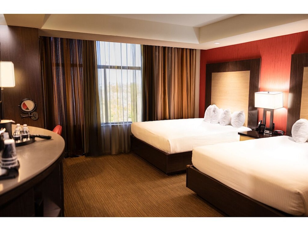 Room, 2 Queen Beds, Accessible (Double Queen ADA) photo 1