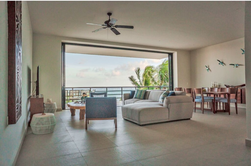 Exclusive Apartment, 3 Bedrooms, Terrace, Sea View