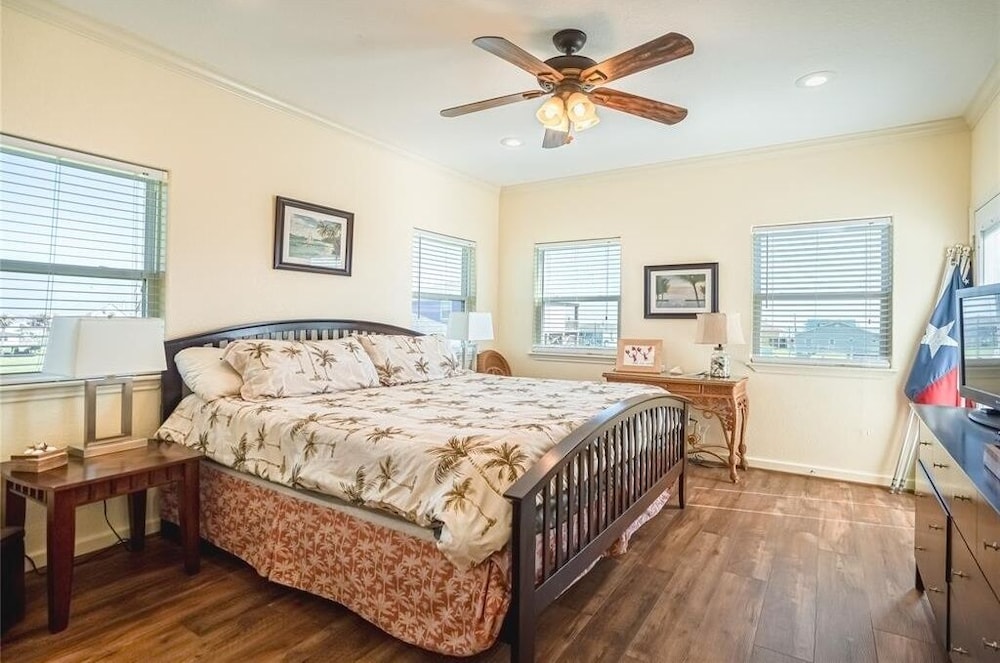 House, 4 Bedrooms photo 3