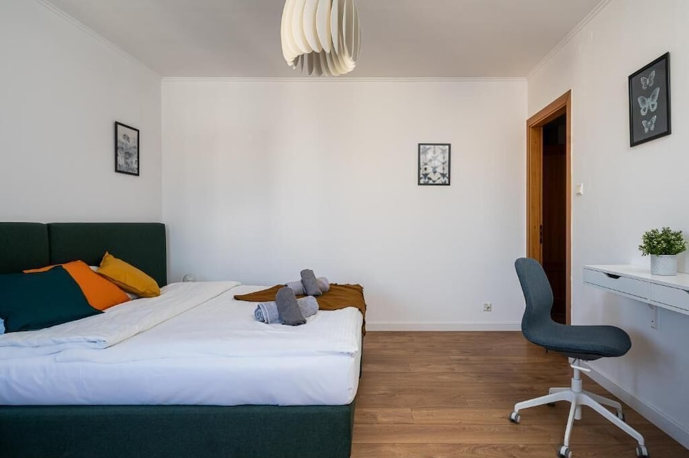 Traditional Apartment photo 1