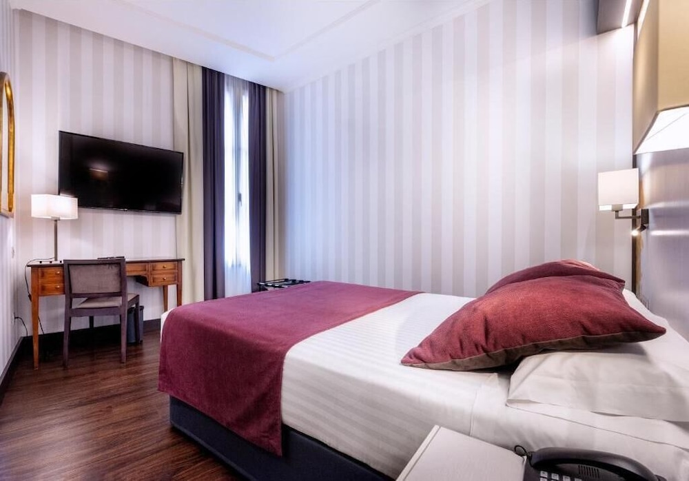 Double Room, 1 Double Bed (Inner View) photo 3