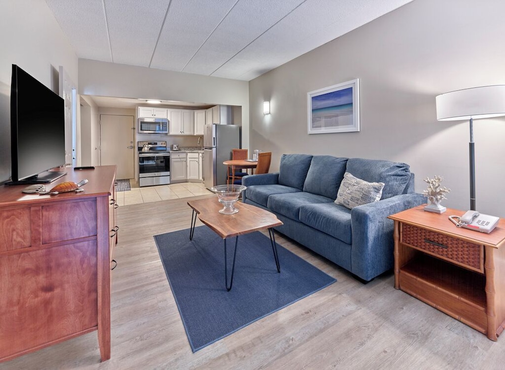 Ocean Block Apartment