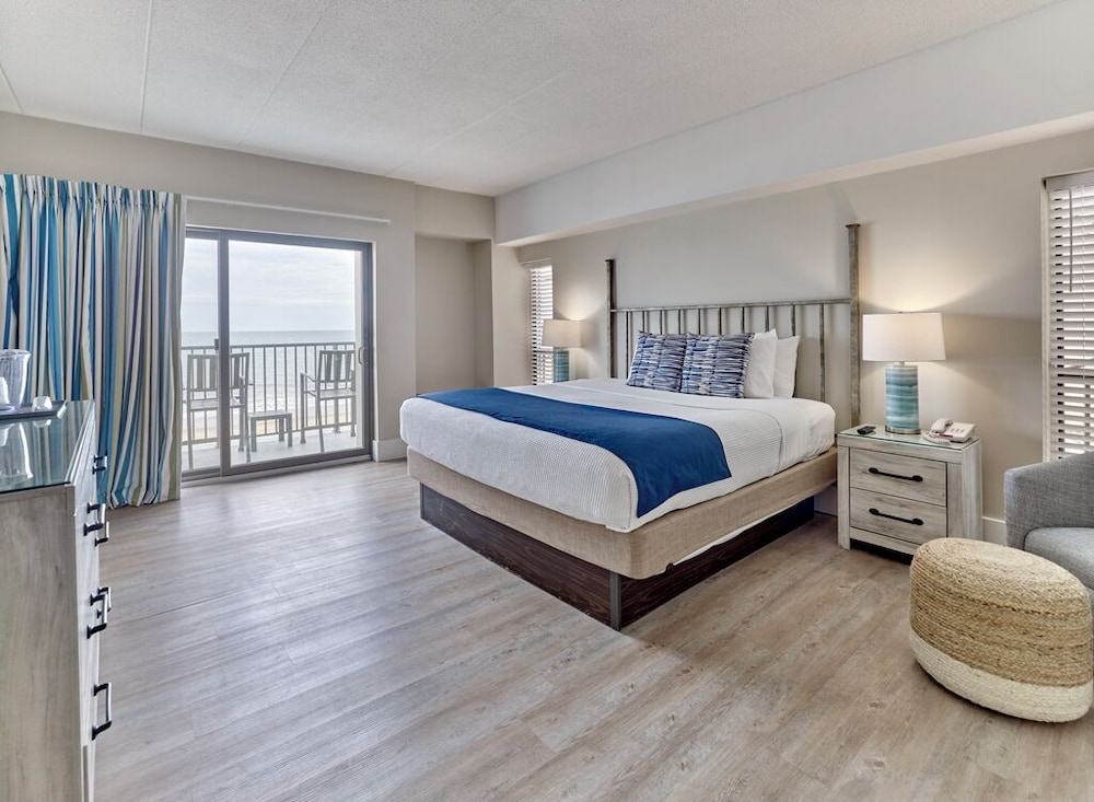 Oceanfront King photo 1