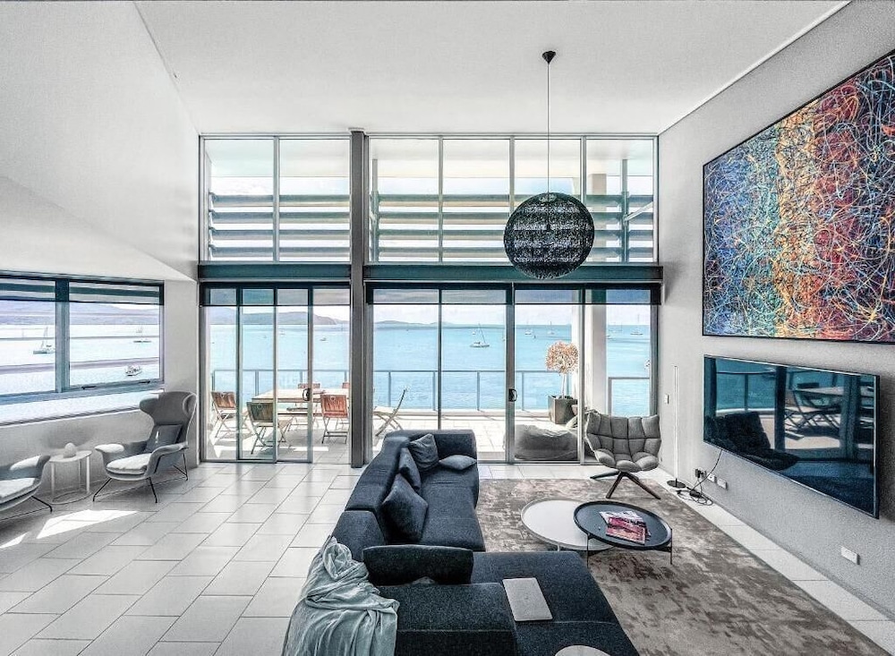 3 Bedroom Deluxe Penthouse