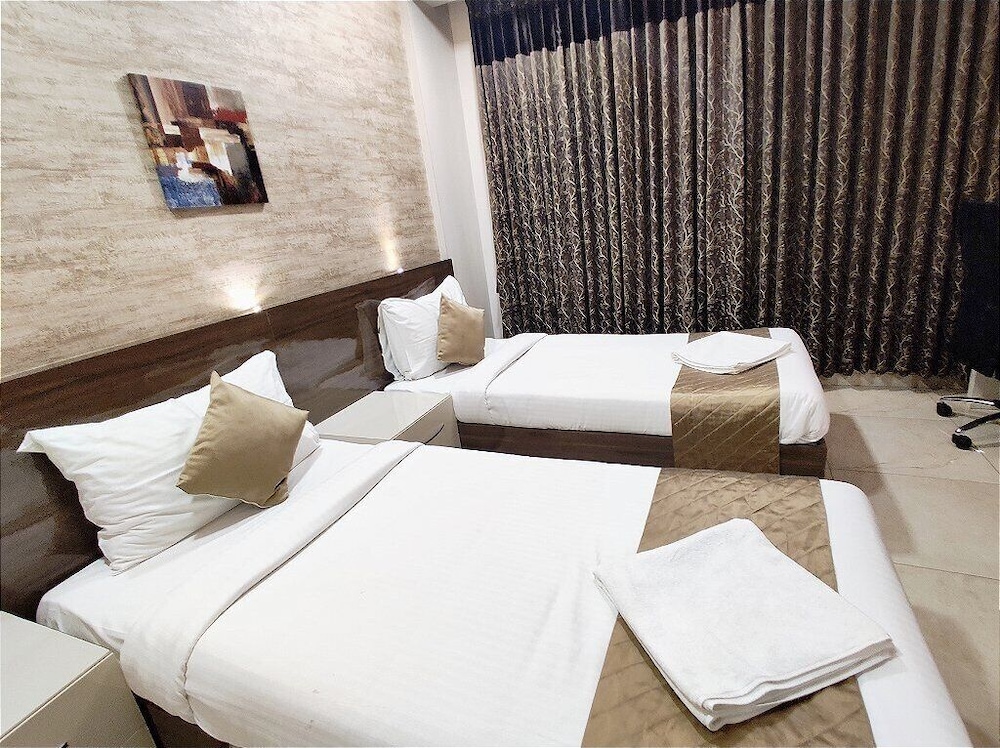 Executive Twin Room photo 2