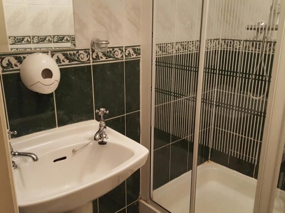 Apartment, Ensuite, Park View photo 2