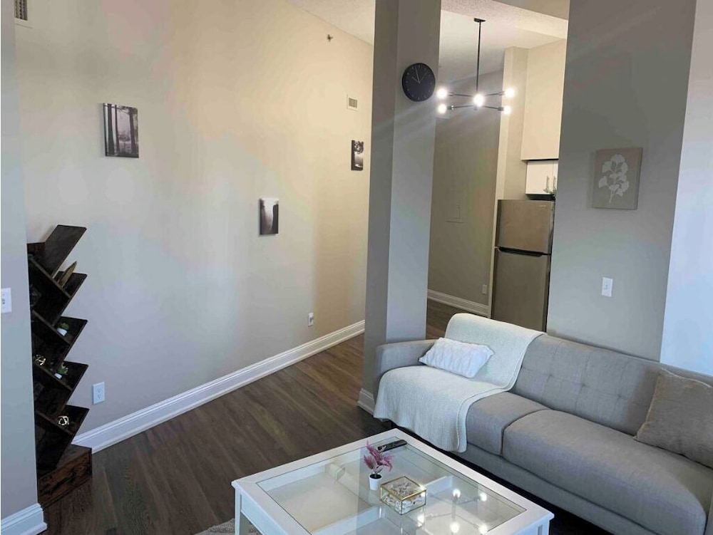 City Apartment, City View photo 1