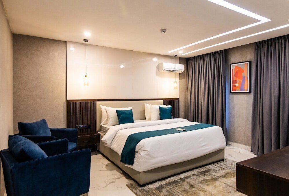 Economy Room, Balcony, City View