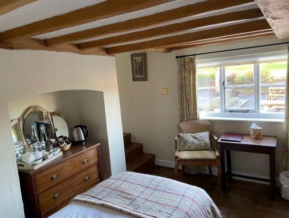 Comfort Suite, Ensuite, Courtyard View (Brewhouse)