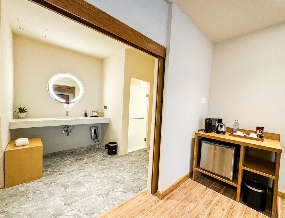Standard Room - Photo 3