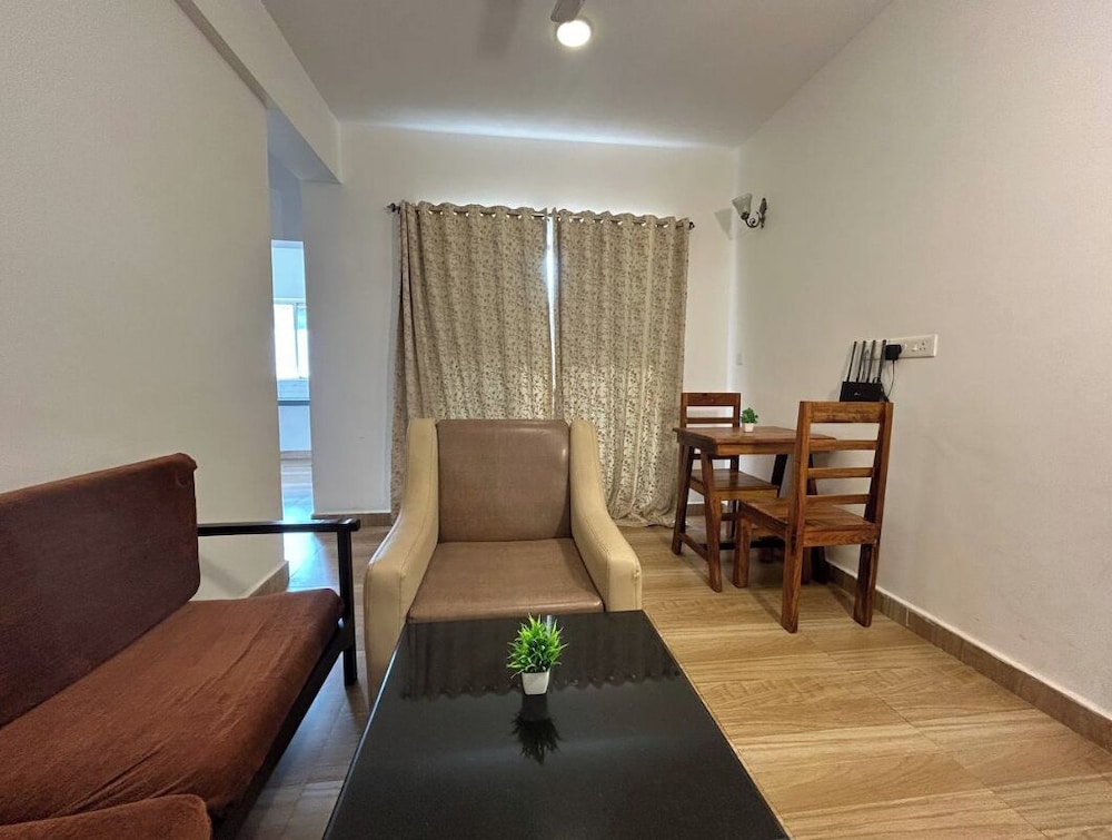 Deluxe Room - Photo 8