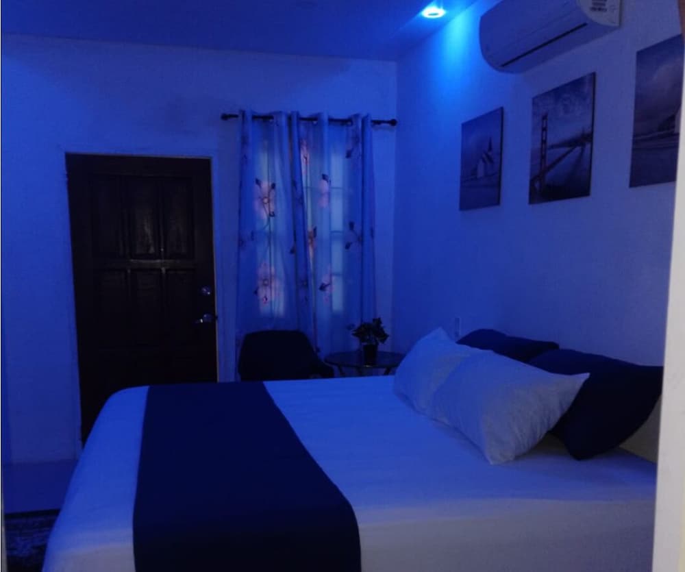 Twin Room, Courtyard View