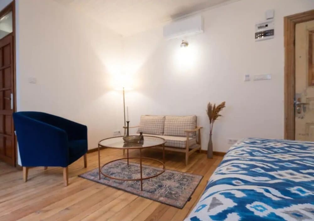 Comfort Room photo 3