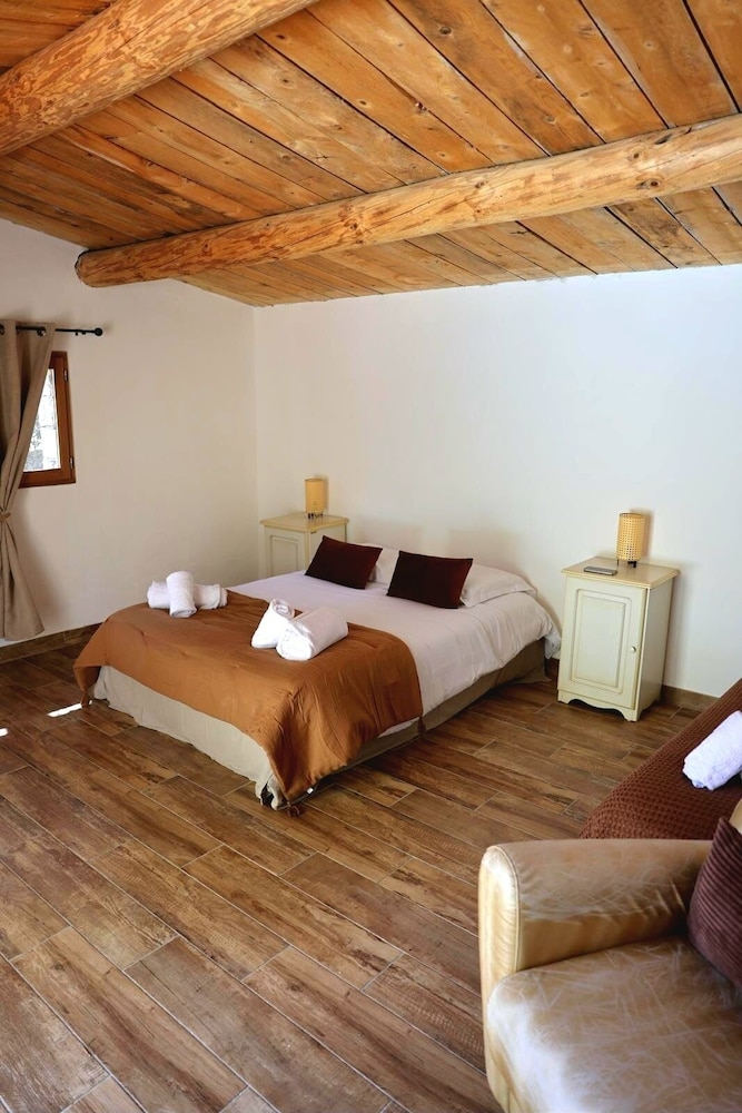 Traditional Villa photo 1