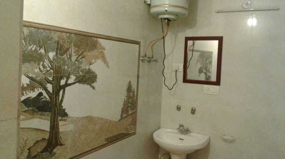 Standard Room photo 3