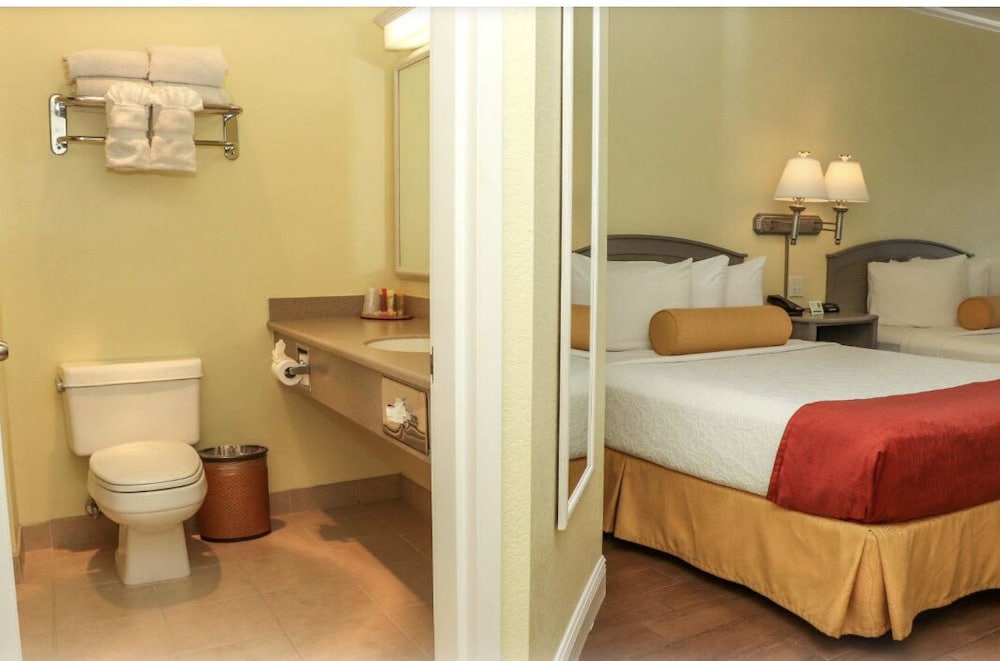 Waterview Suite
