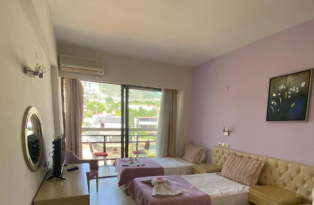 Standard Twin Room photo 1