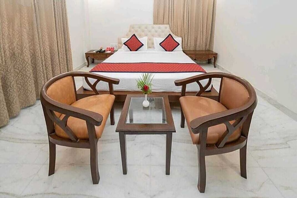 Deluxe Double Room, City View