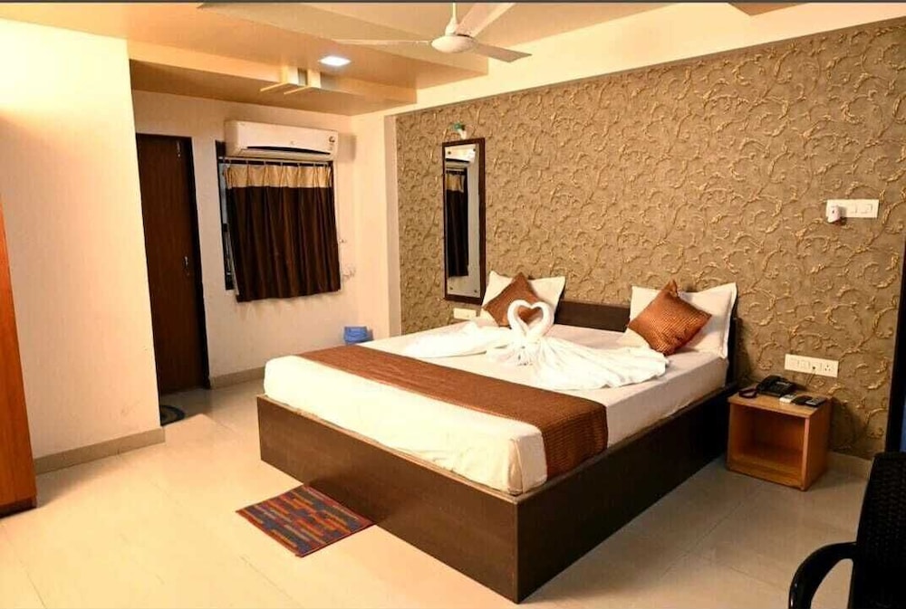Royal Double Room