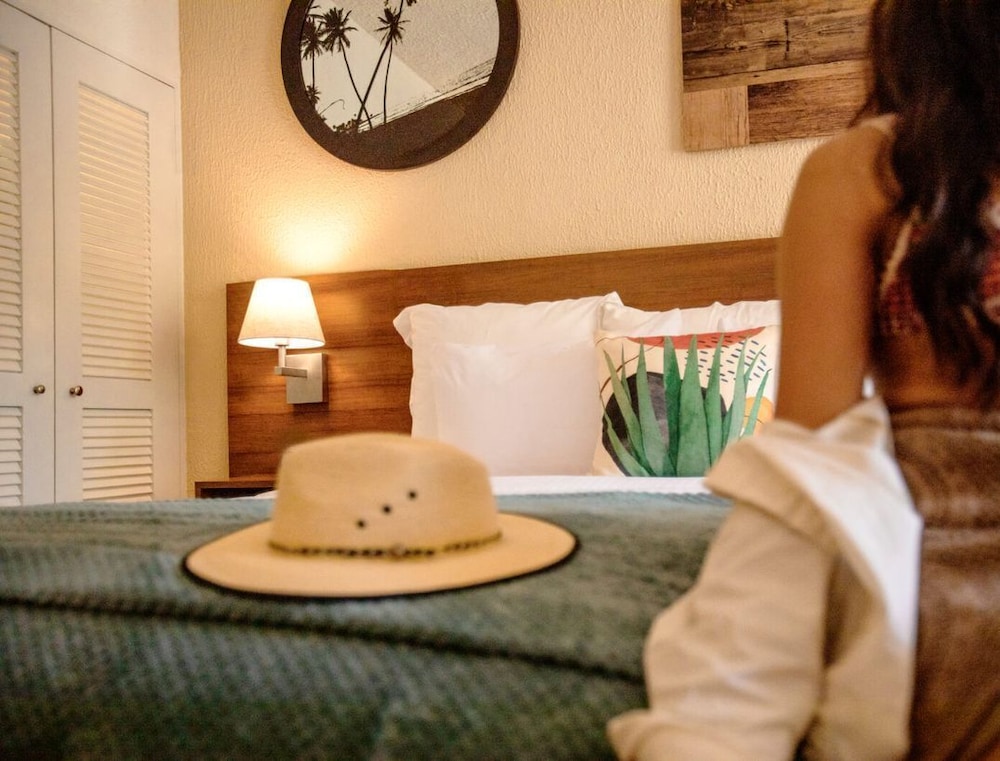 Suite, 1 King Bed, Non Smoking, Resort View (lagos Collection)