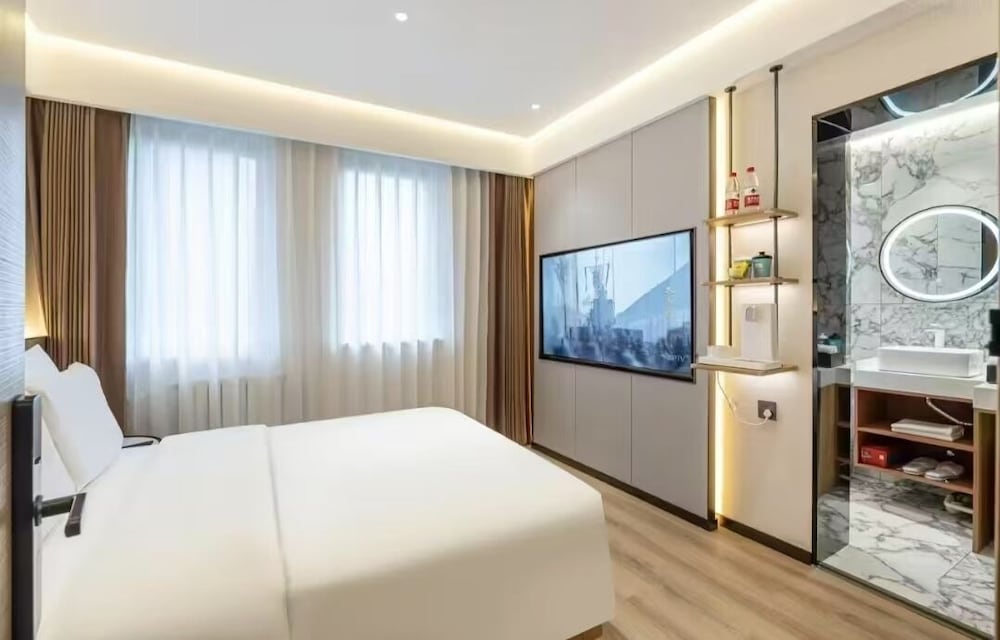 Superior Single Room