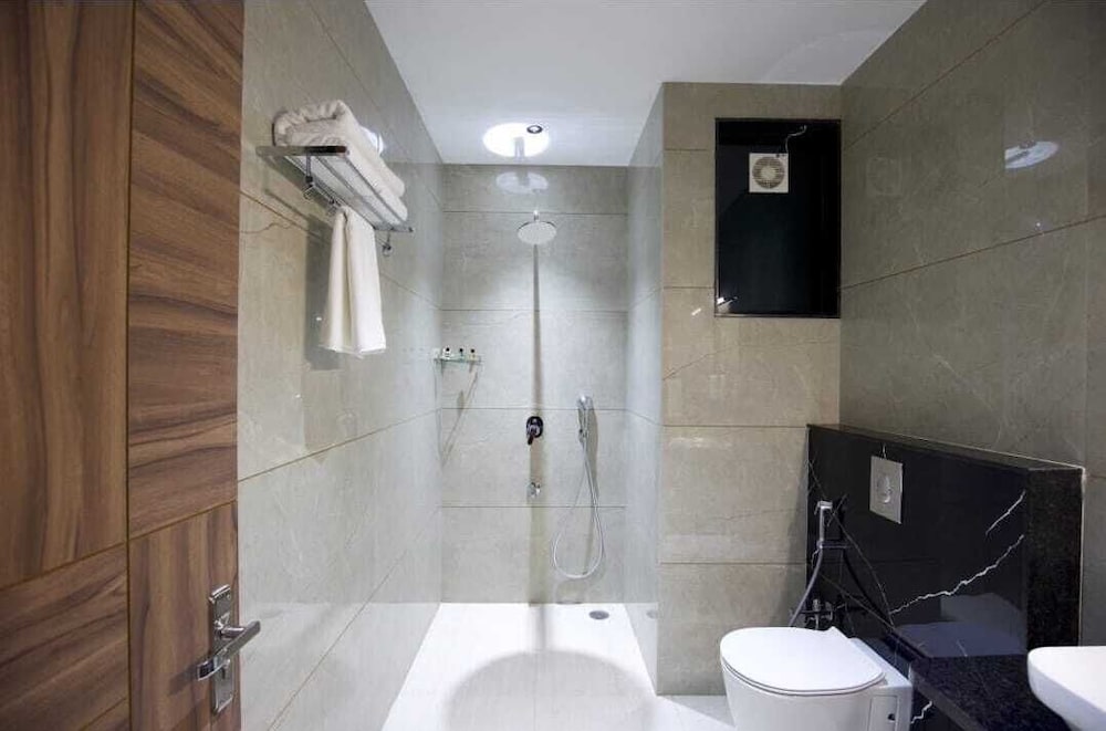Superior Twin Room photo 2