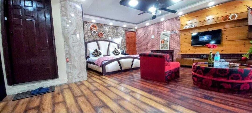 Family Quadruple Room