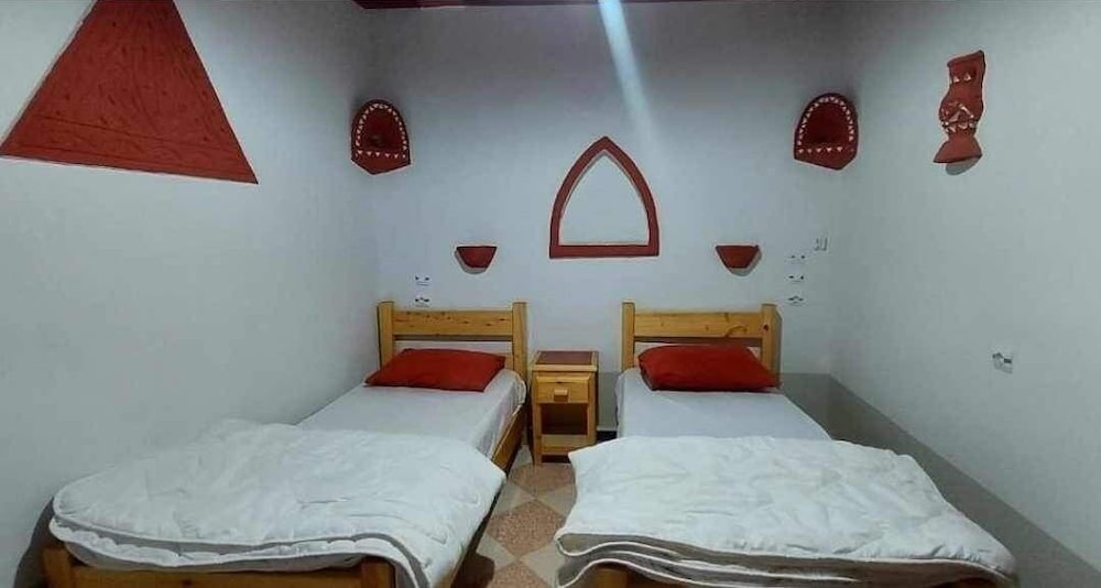 Standard Double or Twin Room photo 3