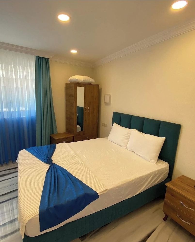 Classic Twin Room, City View photo 2