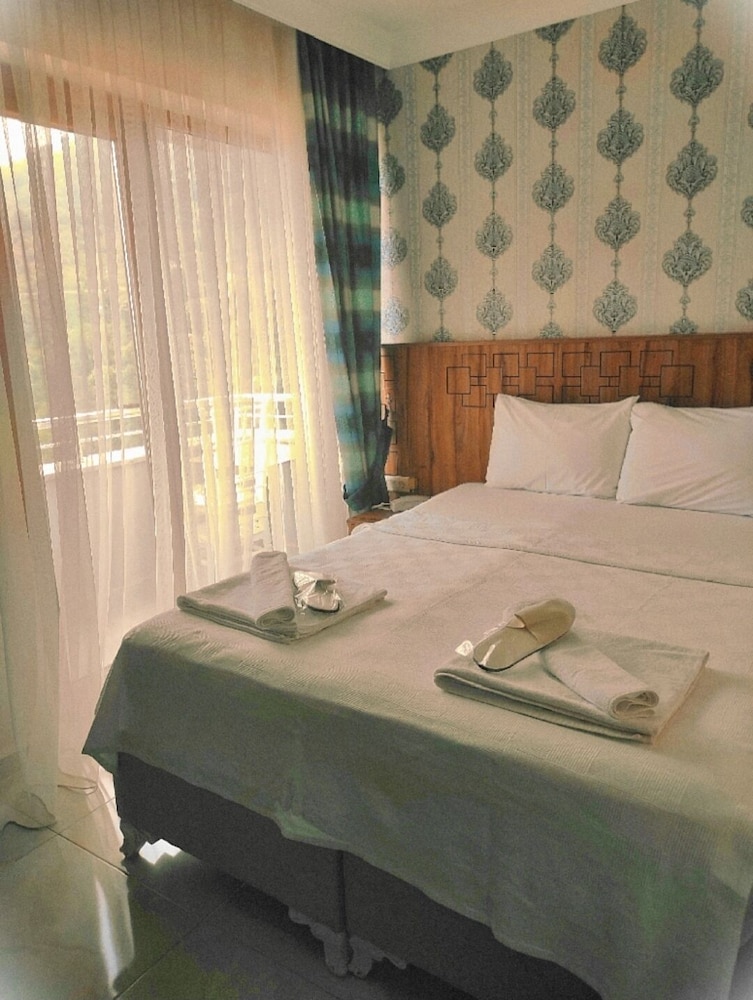 Standard Double Room - Photo 1