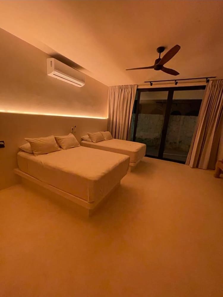 Junior Double or Twin Room, Garden View photo 1