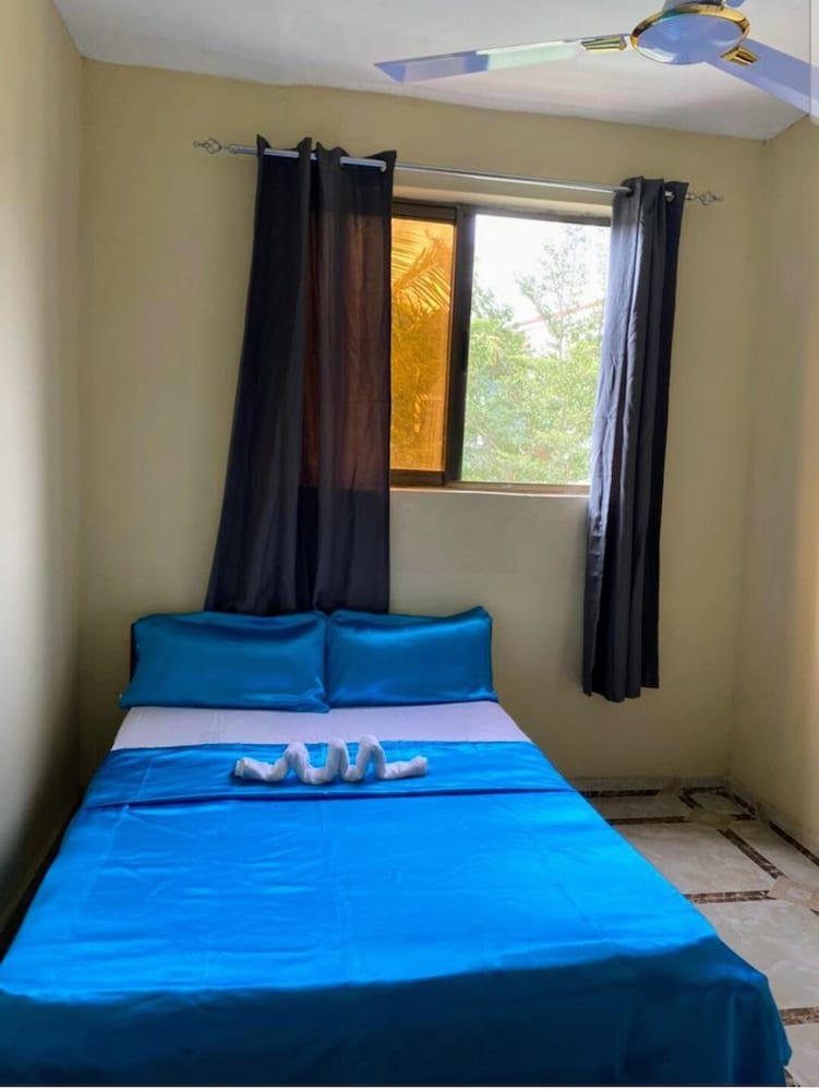 Economy Apartment photo 2