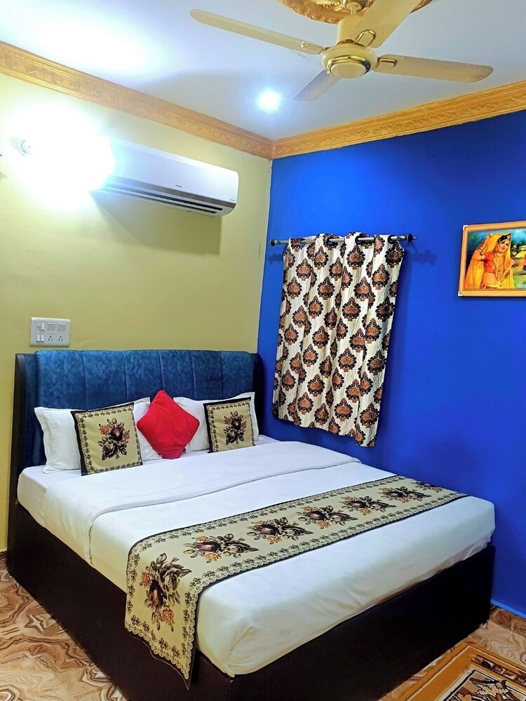 Deluxe Double Room, Balcony, City View