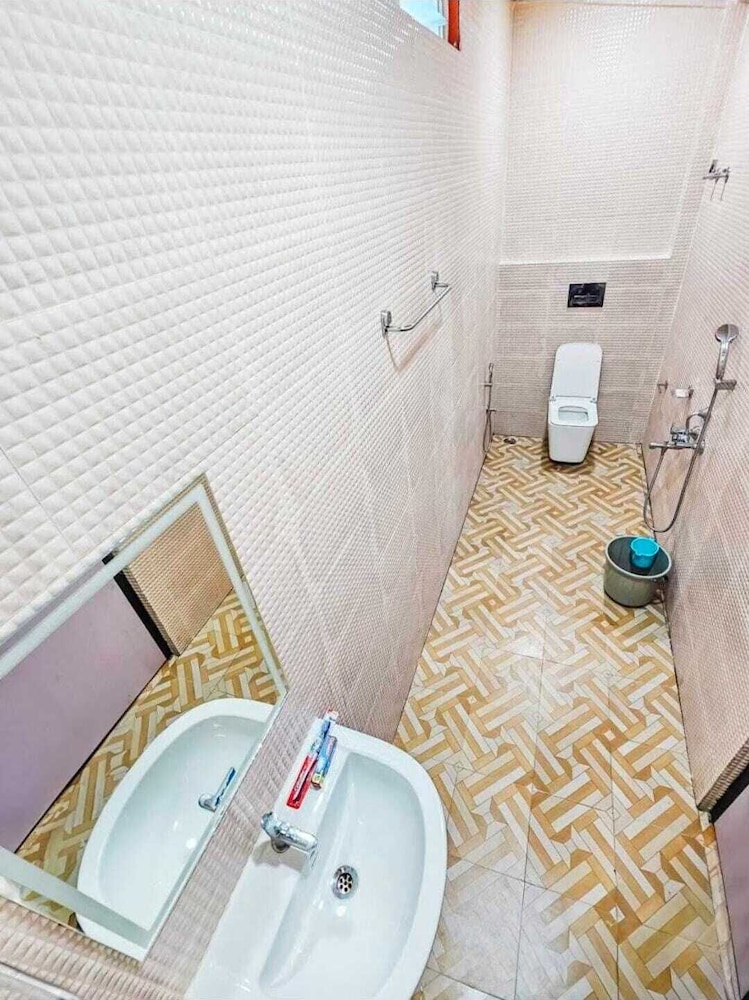 Single Room photo 2