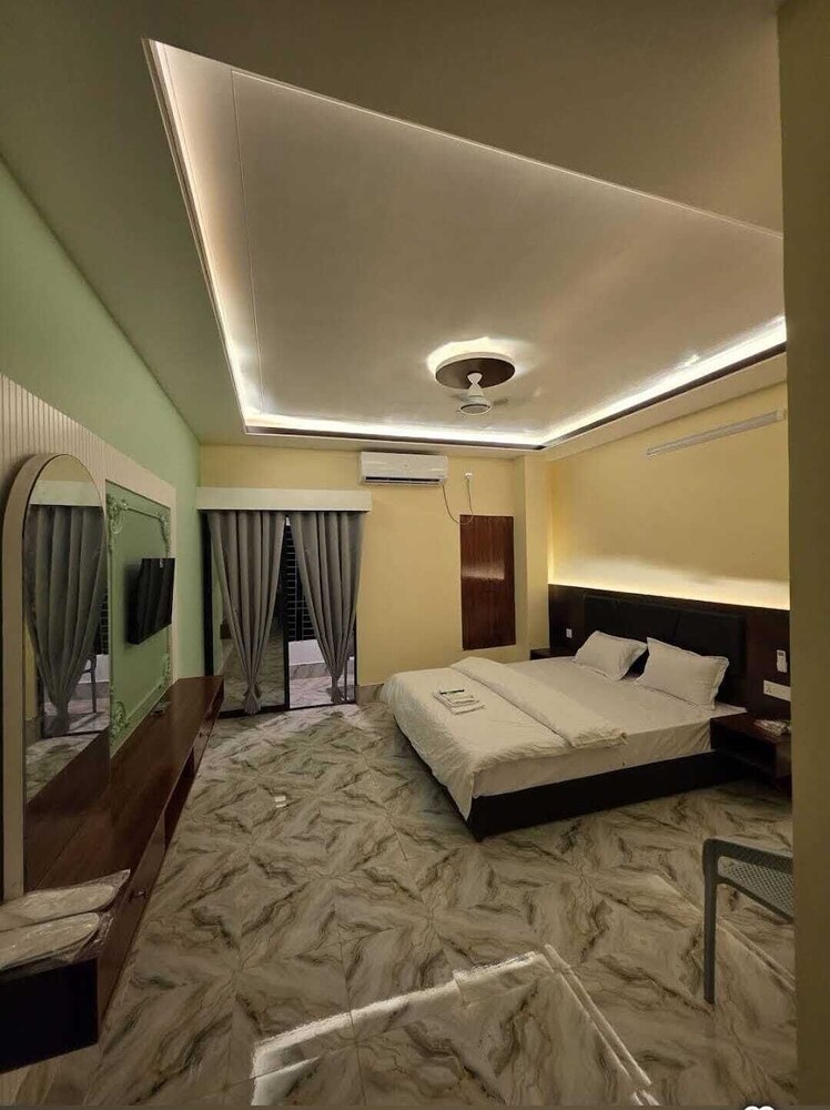 Deluxe Double Room photo 2