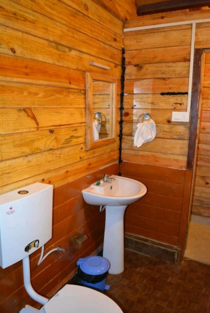 Deluxe Cottage photo 3