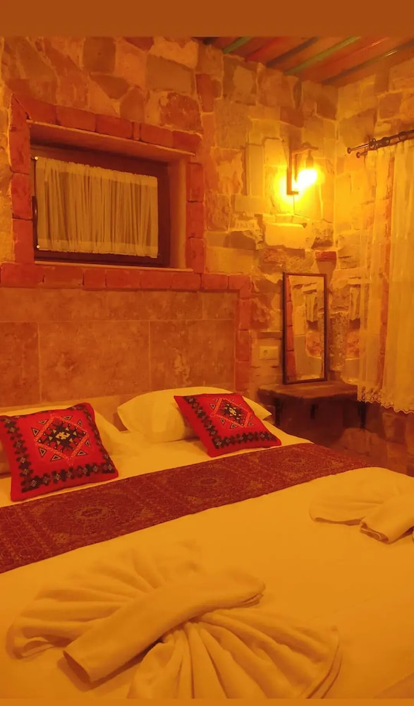Traditional Suite