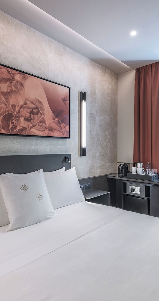 Standard Double Room, 1 Queen Bed photo 2