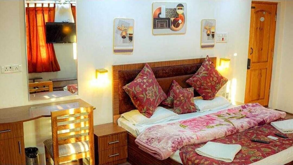 Superior Room, Balcony, Lake View