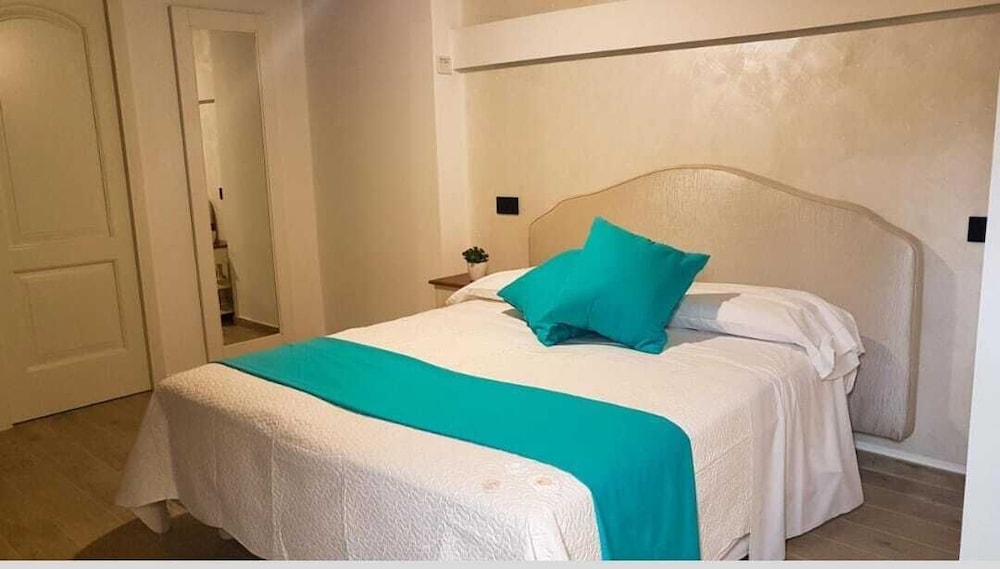 Standard Triple Room, Mountain View