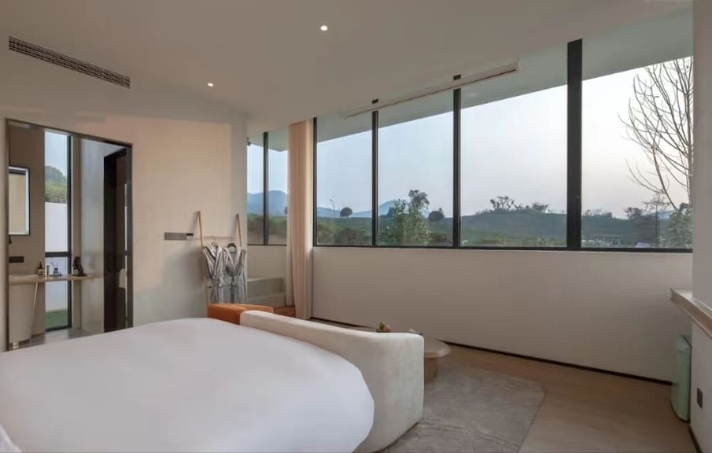 Superior Double Room, Mountain View