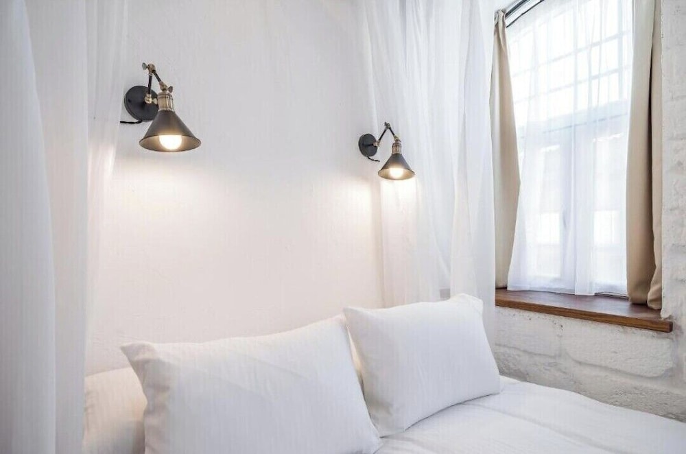 Comfort Studio, City View