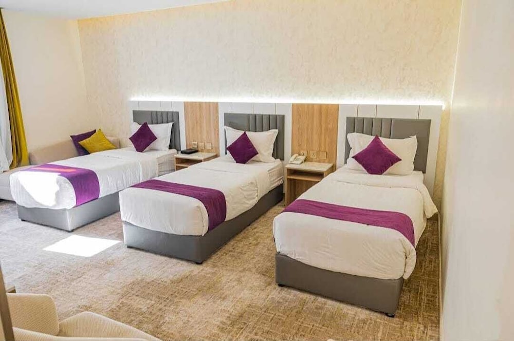 Comfort Triple Room, 3 Twin Beds photo 1