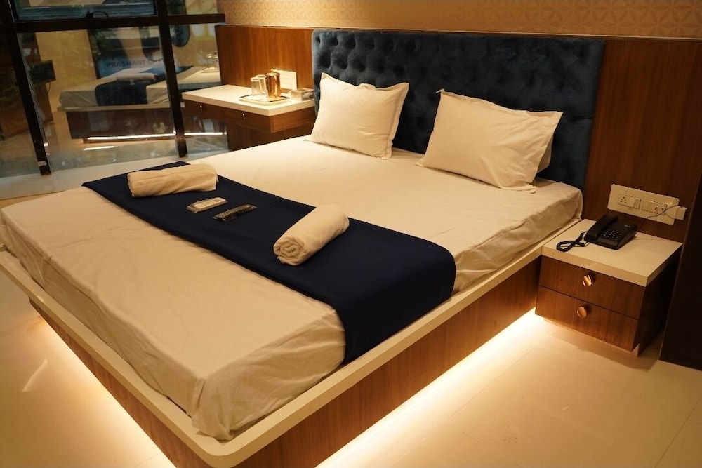 Double Room, City View