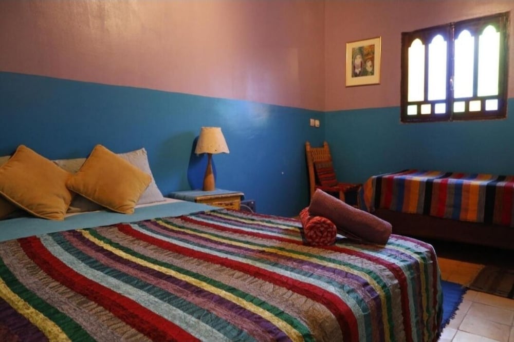 Basic Triple Room, 3 Twin Beds photo 3