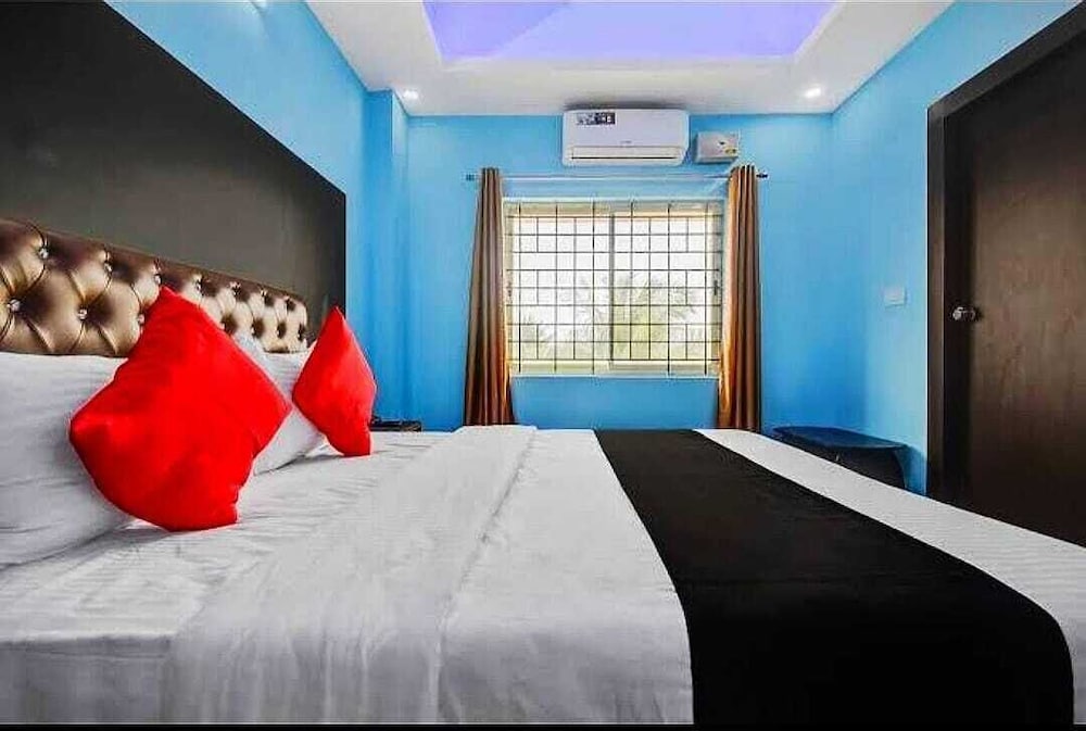 Standard Double Room, City View