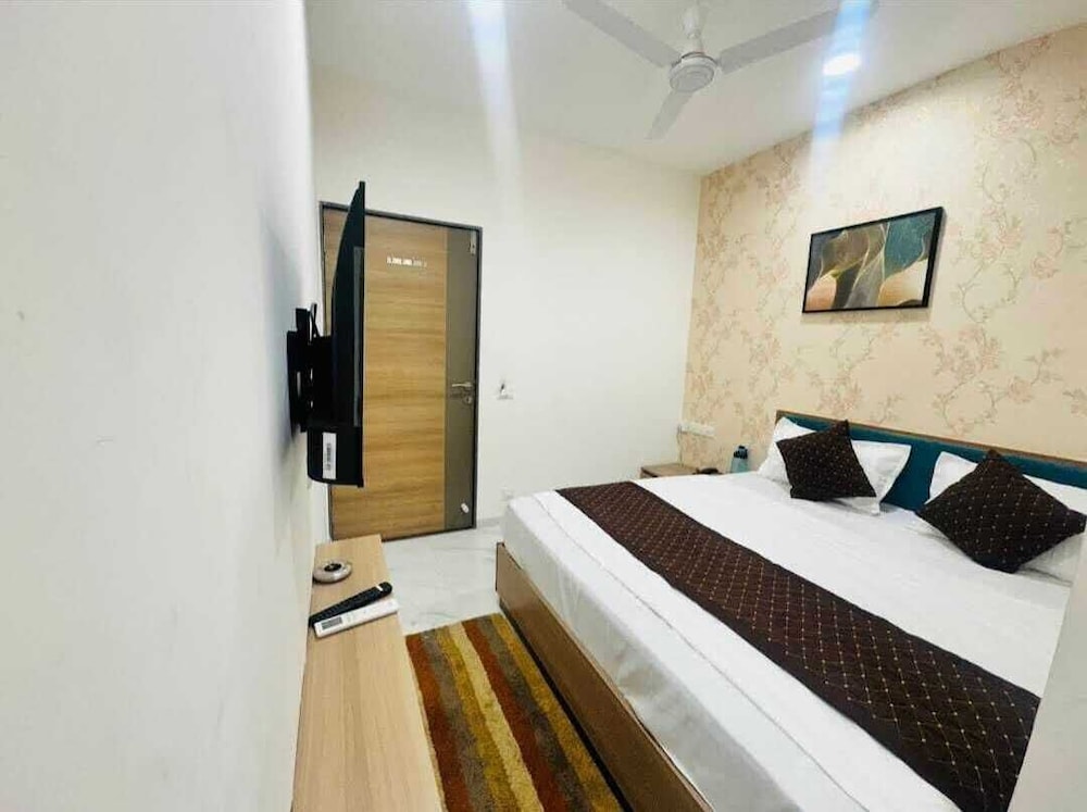 Basic Room photo 2