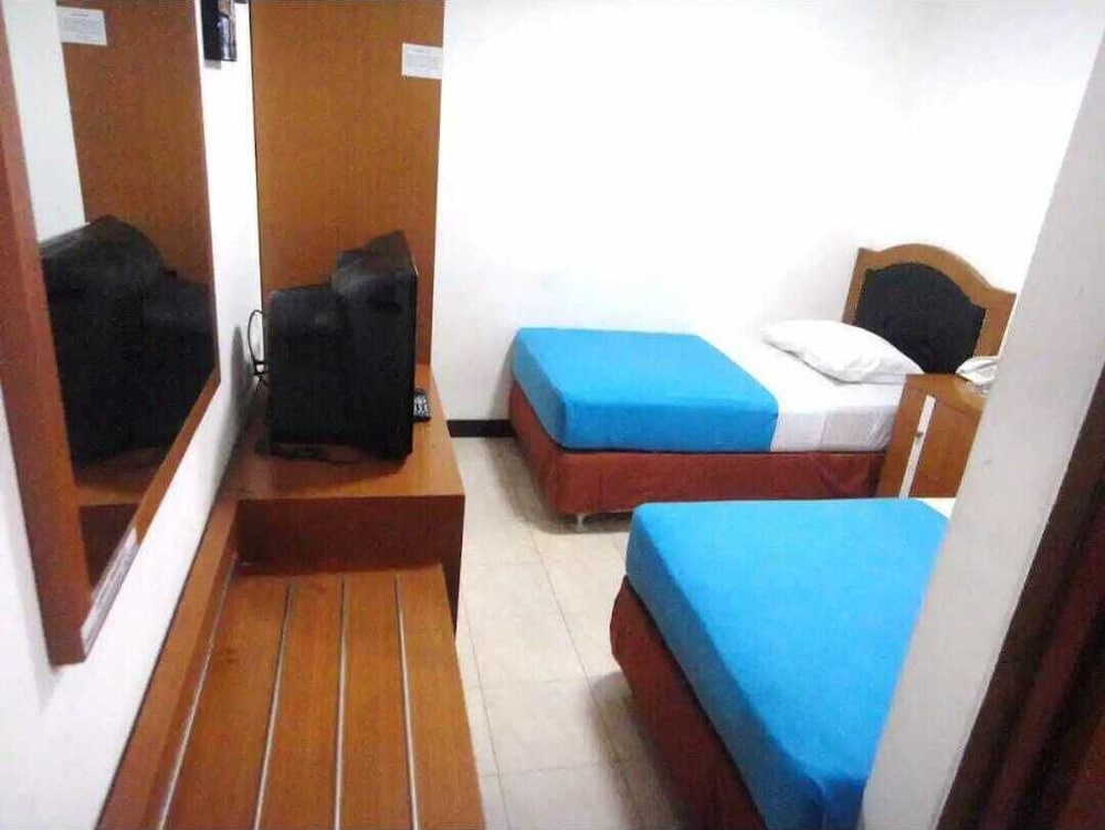 Standard Double or Twin Room - Photo 3