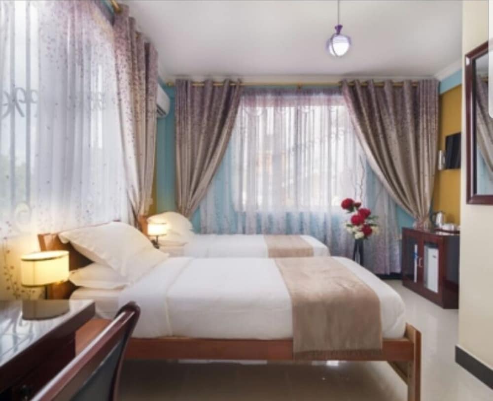 Comfort Twin Room, 2 Bedrooms, Non Smoking, Garden View photo 1
