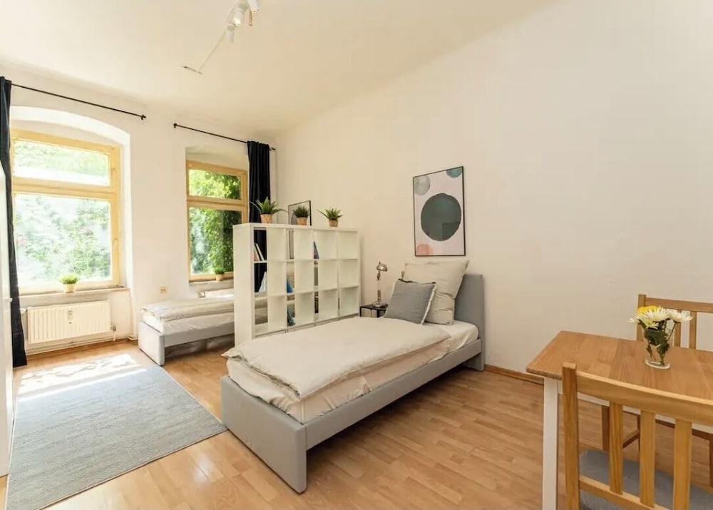 Romantic Studio Suite, 2 Bedrooms, Transfer Shower, Mountainside